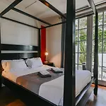 Apartmanhotel Clara, Face A L'ocean Et Au Golf De Chiberta