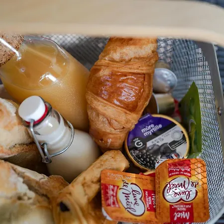 Appart hôtel Clara, Face A L'ocean Et Au Golf De Chiberta Anglet