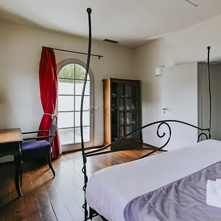 Appart hôtel Clara, Face A L'ocean Et Au Golf De Chiberta