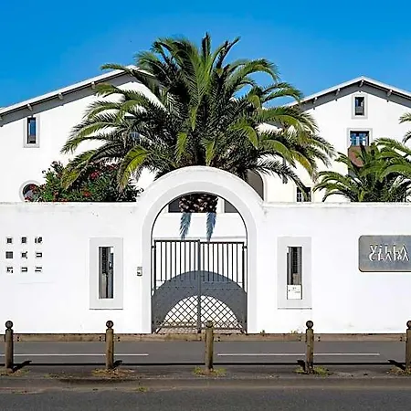 Apartmanhotel Clara, Face A L'ocean Et Au Golf De Chiberta 4*