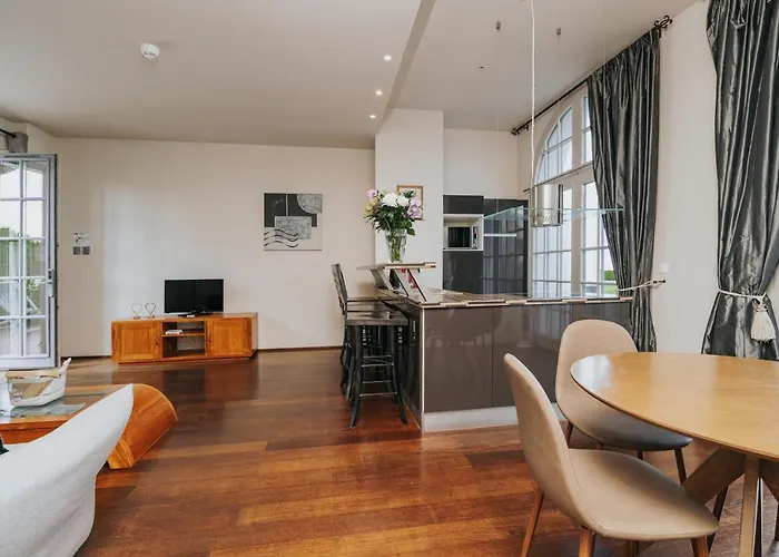 Aparthotel Clara, Face A L'ocean Et Au Golf De Chiberta Anglet